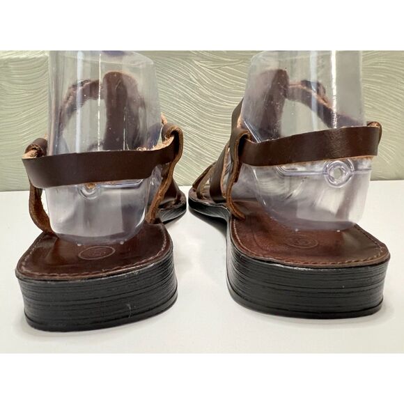 Nature Trek brown leather Fisherman Sandals. Size 9. - Picture 4 of 8